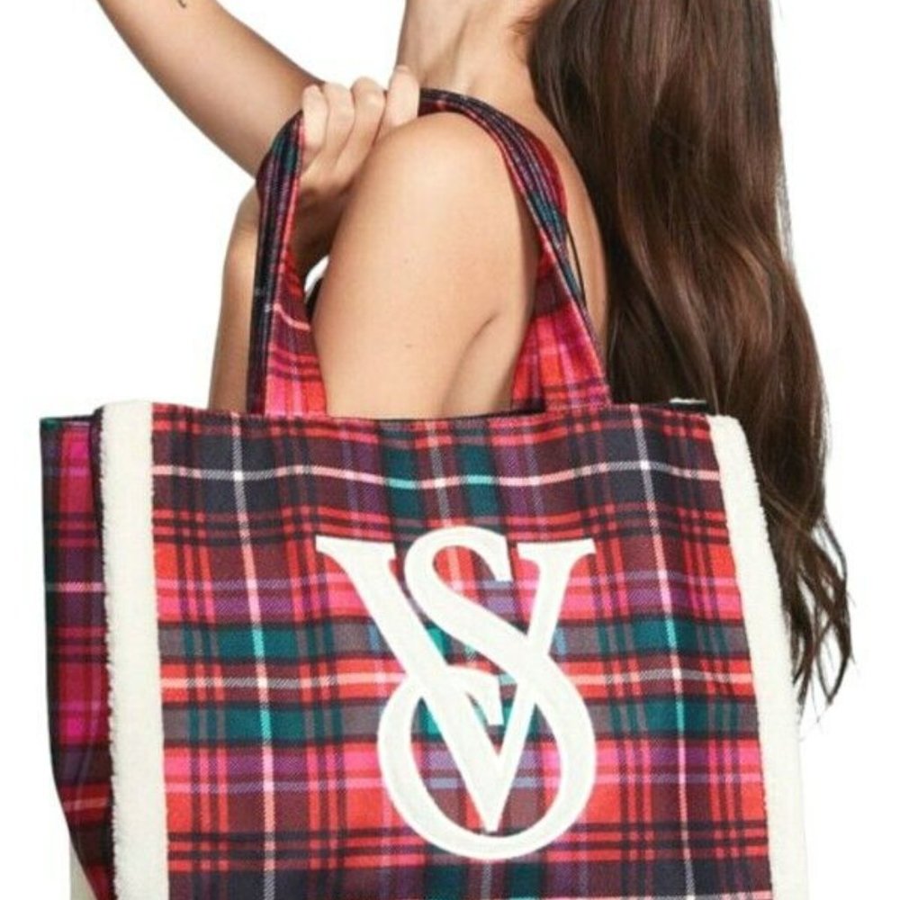 NWT Victoria’s Secret - Tartan Plaid Christmas Tote with Sherpa Lining.